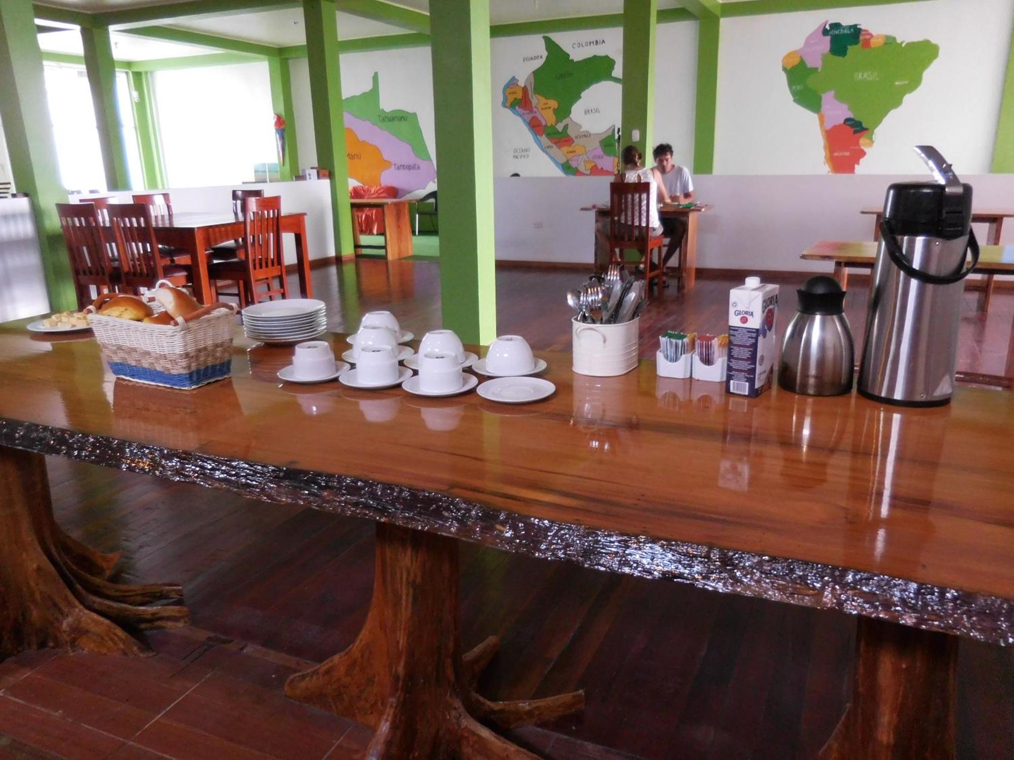 Tambopata Hostel Puerto Maldonado Buitenkant foto