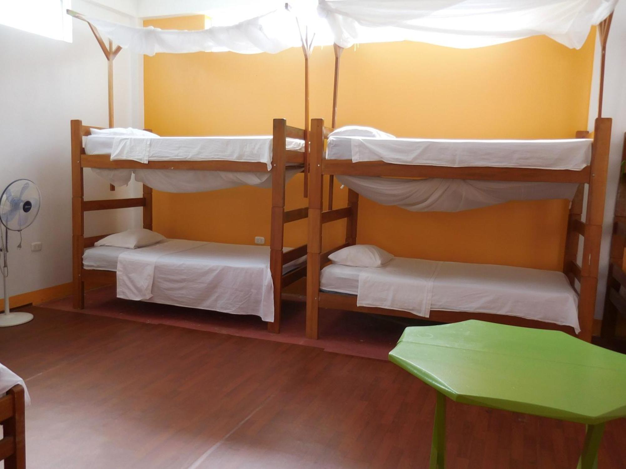 Tambopata Hostel Puerto Maldonado Buitenkant foto