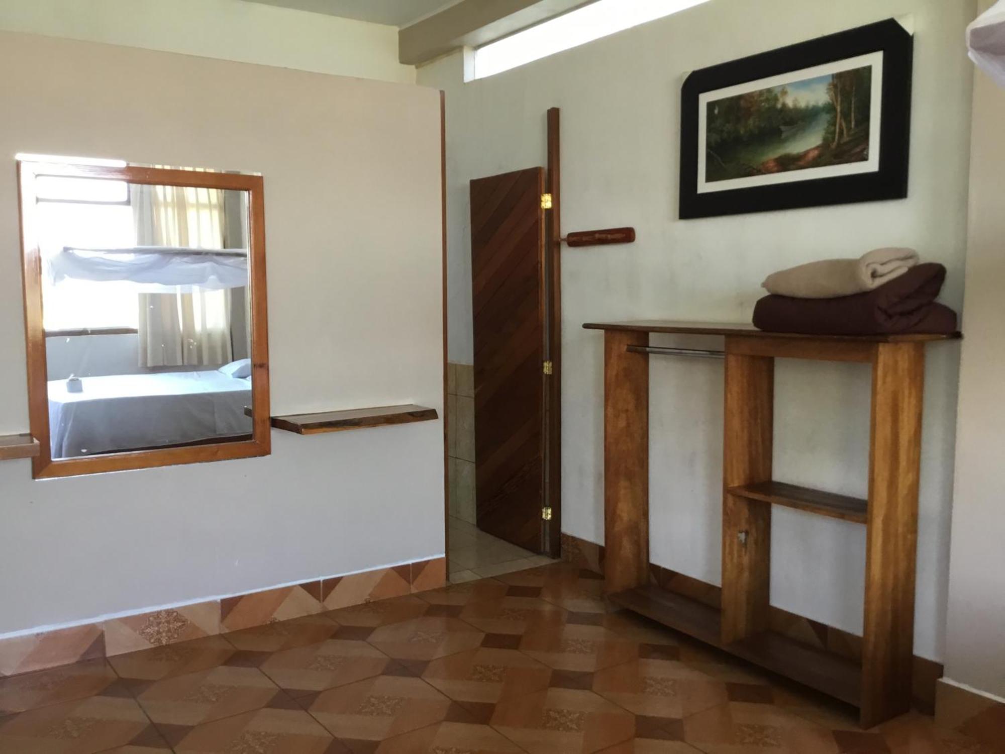 Tambopata Hostel Puerto Maldonado Buitenkant foto
