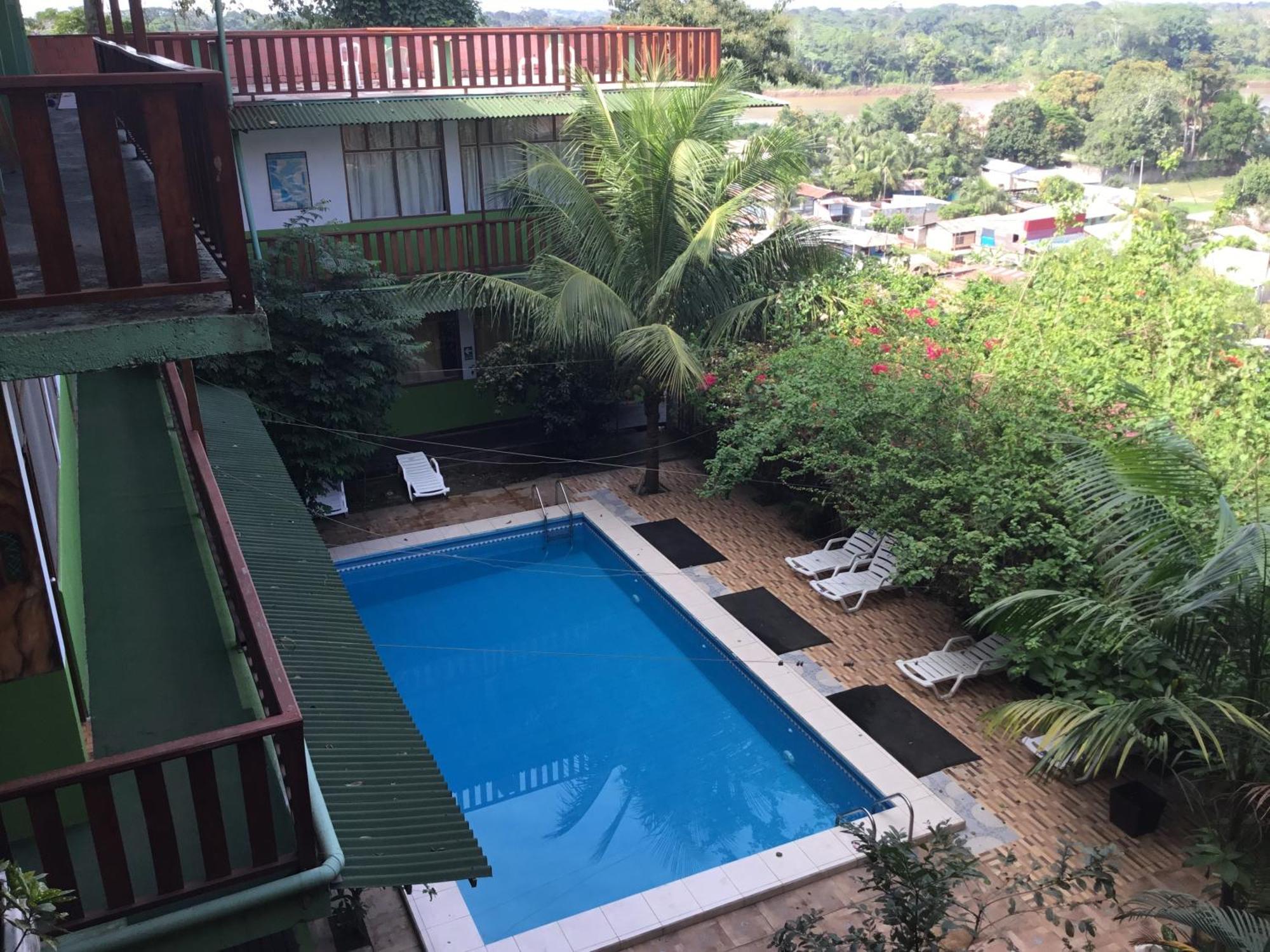 Tambopata Hostel Puerto Maldonado Buitenkant foto