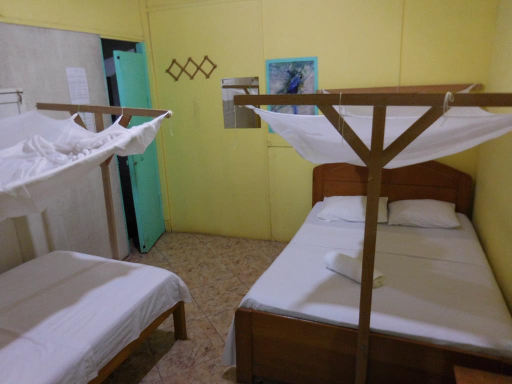 Tambopata Hostel Puerto Maldonado Buitenkant foto